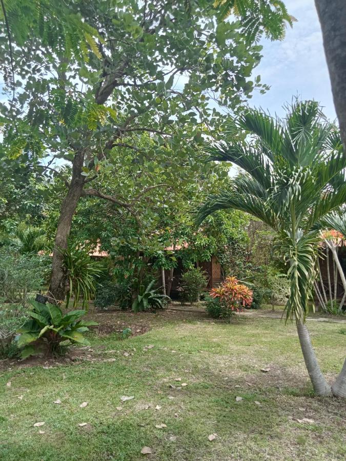 Ban Ban Bangalow Koh Jum Eksteriør billede